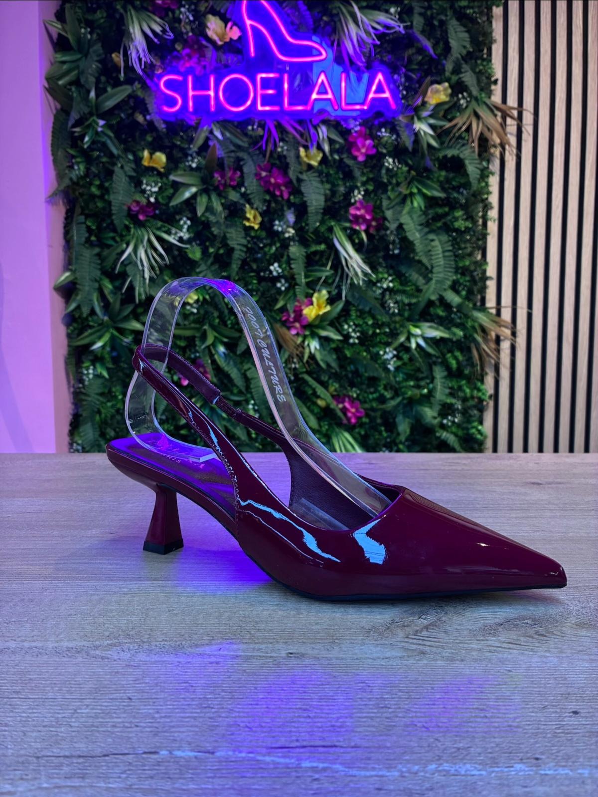Lak Slingback Kitten Heel Bordeaux – slingback in bordeaux